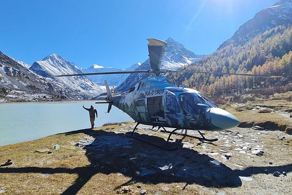 Экскурсия по Алтаю на вертолете